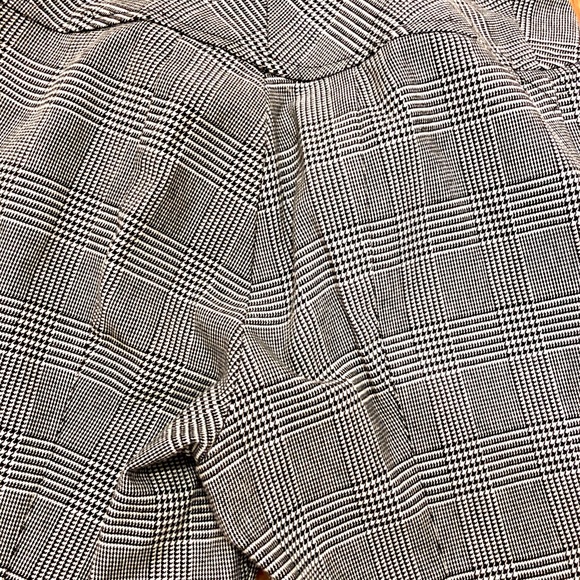 Nannette Lepore suit - Picture 11 of 12